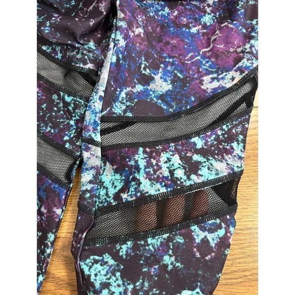 Fabletics Alessia Capri Size S tide pool print - Picture 7 of 8